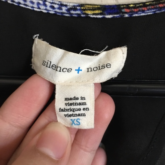 Shirt - Picture 4 of 4